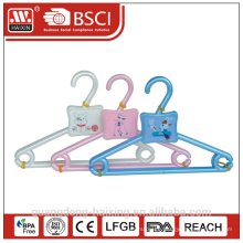 Popular plastic hanger(3pcs)